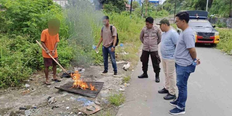 Penyidik Sat Narkoba Polresta Musnahkan Ganja Disaksikan Tersangka dan Jaksa