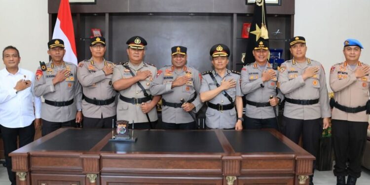 Kapolda Papua Pimpin Serah Terima Jabatan Kapolres Tolikara Polda Papua