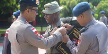 Upacara Pembukaan Pembinaan dan Pelatihan Kemampuan Dasar Brimob bagi Bintara dan Tamtama Remaja Satbrimob Polda Papua TH.2 2024