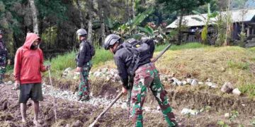 Bentuk Kepedulian Kepada Masyarakat, Satgas Yonif 753/AVT Laksanakan Silaturahmi