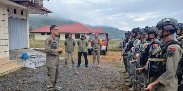 Dansat Brimob Polda Papua Laksanakan Investigasi di Kabupaten Puncak Jaya