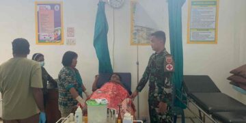 Responsif Satgas Pamtas Tamalatea Evakuasi Ibu Hamil Alami Pendarahan Di Kampung Tanas Perbatasan RI-PNG