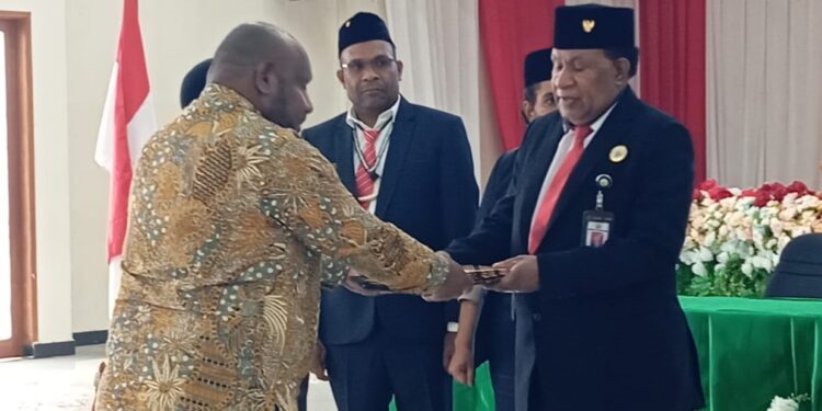 Dua Bacagub dan Cawagub Papua Pegunungan Lolos Verifikasi Keaslian Orang Papua