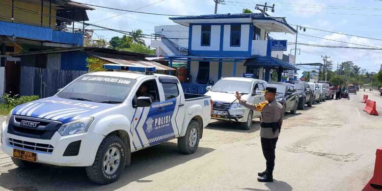 Polres Sarmi Polda Papua Kawal Pendistribusian Hasil Rekapitulasi Suara Tingkat Kabupaten Ke KPU Provinsi Papua