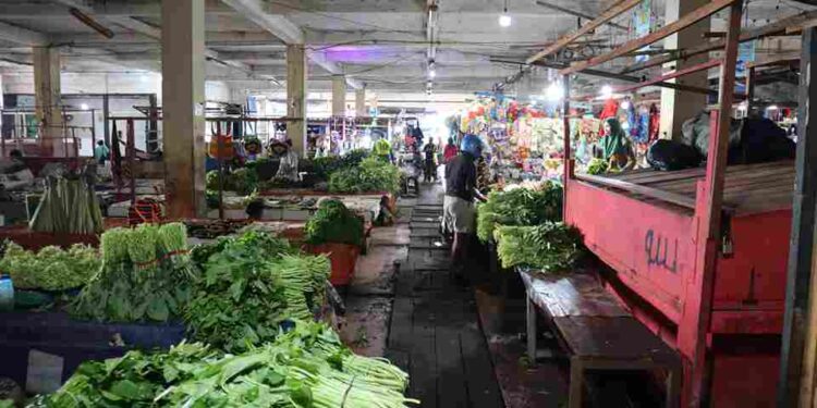 Mendekati Hari Natal Sejumlah Harga Cabai Merangkak Naik