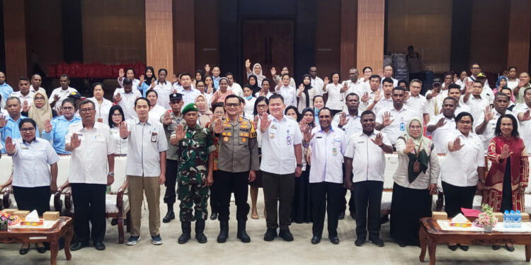 PJ WaliKota Gelar Pembukaan Rapat Koordinasi TPPS untuk Penurunan Stunting