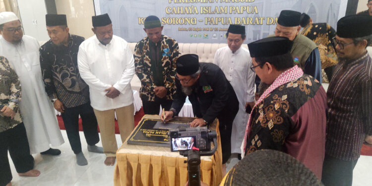Peresmian Masjid Cahaya Islam Papua Kota Sorong, Papua Barat Daya