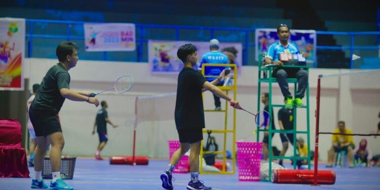 Mengembangkan Bakat Muda, Pelatih Bulutangkis Timika Berbagi Visi