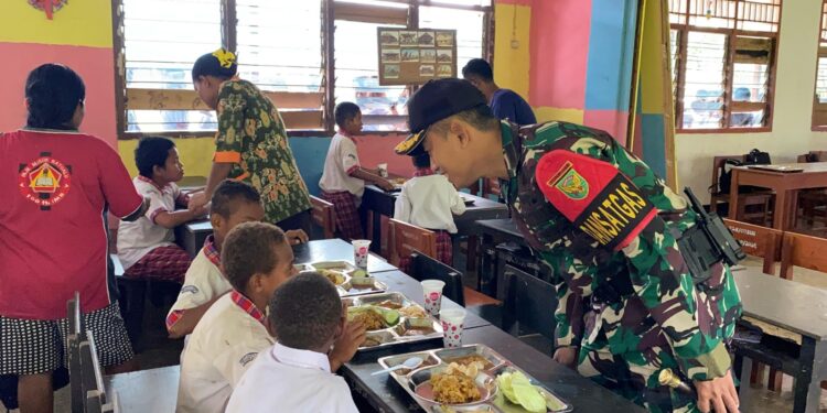 TNI Sukseskan Program Makan Bergizi