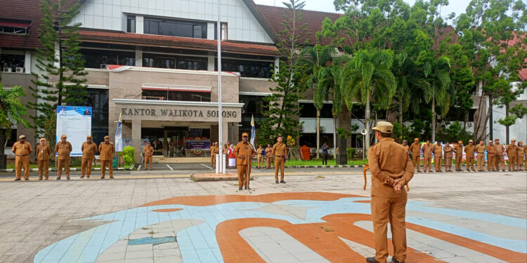 “Penuhi Kewajiban, Baru Tuntut Hak.” Nasehat Gubernur PBD Saat Apel Perdana