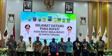 Gubernur Meki Nawipa Ajak Para Bupati Sinergi Tingkatkan Kualitas Masyarakat di Papua Tengah
