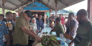 Masyarakat di Pasar Yahim Sentani Komitmen Dukung MDF Jadi Gubernur