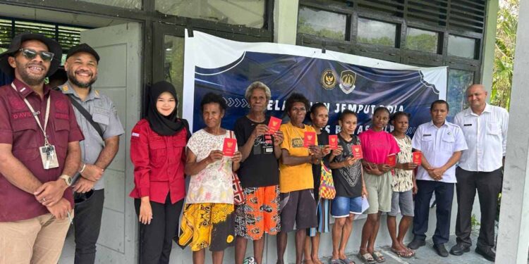 Berikan Kemudahan Bagi Warga, Kantor Imigrasi Buka Layanan PLB di Wilayah Perbatasan RI-PNG