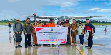 Gubernur Papua Tengah Salurkan 2 Ton Beras untuk Masyarakat di Empat Kabupaten yang Terdampak Bencana