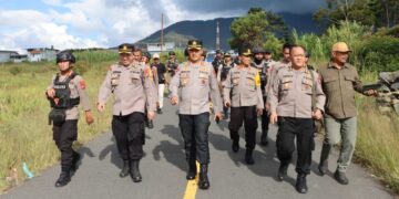 Kunjungi Puncak Jaya, Wakapolda Papua Tengah Pastikan Sitkamtibmas Aman Kondusif Jelang Sidang Penetapan MK Terkait PHPU Bupati dan Wakil Bupati