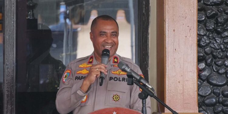 Kapolda Papua Tengah Hadiri Kegiatan Binrohtal Lintas Agama di Polres Nabire