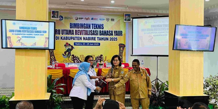 Balai Bahasa Papua Gelar Bimtek Revitalisasi Bahasa Yaur di Nabire