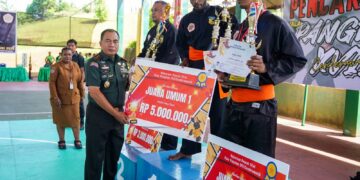 Pangdam Beri Apresiasi Kepada Juara dan 323 Atlet Pencak Silat Piala Pangdam XVII/Cenderawasih