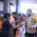 Jemaat GKI Immanuel APO Jayapura Apresiasi Kunjungan dan Bantuan Sosial Kapolda Papua, Ibu Herawati : Semoga Polri Ke Depan Semakin Maju