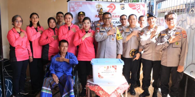 Polda Papua Gelar Anjangsana, Wujud Kepedulian di Hari Bhayangkara ke-79