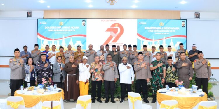 Doa Bersama, Kapolda Papua: Kebersamaan Lintas Iman Kekuatan Menjaga Kedamaian Bangsa
