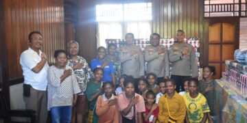 Polda Papua Tengah Gelar Bakti Sosial di Panti Asuhan Hasrat Suci Putri Mandiri Nabire