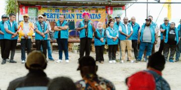 Matius Fakhiri Janji Bangun Bandar Udara dan Industri Perikanan Taraf Internasional di Biak Numfor