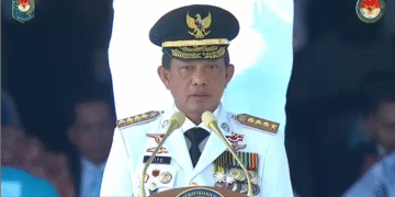 Pelantikan Lulusan Institut Pemerintahan Dalam Negeri Angkatan XXXII Sebagai Pamong Praja Muda, Sekda Kabupaten Nabire Ikut Hadir Secara Virtual