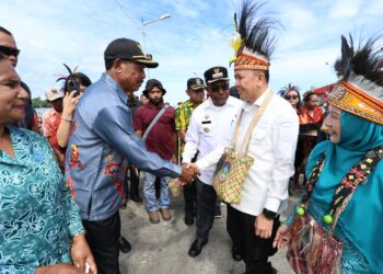 Pj Gubernur Agus Fatoni Ajak Warga Kepulauan Yapen Jaga Iklim Kondusif dan Sukseskan PSU Mendatang