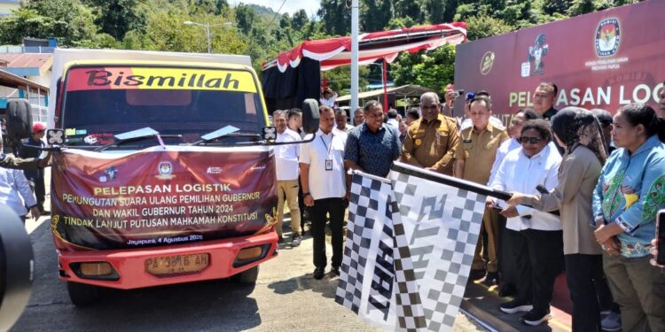 Logistik PSU Resmi Dilepas, Pj. Gubernur Agus Fatoni Berharap Distribusi Berjalan Dengan Baik