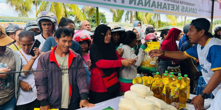 Gerakan Pangan Murah di Kodim 1705 Nabire, Memperingati HUT RI ke-80