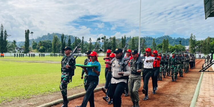 Gladi Bersih Upacara 17 Agustus di Kodim 1705 Nabire