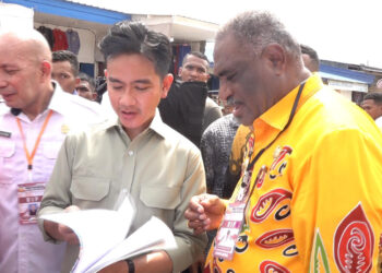 Kunjungi Pasar Youtefa, Wapres Terima Proposal Pembangunan Pasar Modern