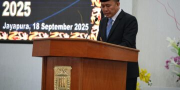 Pj Gubernur Papua Sampaikan Jawaban atas Pandangan Umum Fraksi-Fraksi DPRP Terkait Raperdasi APBD Perubahan Tahun Anggaran 2025