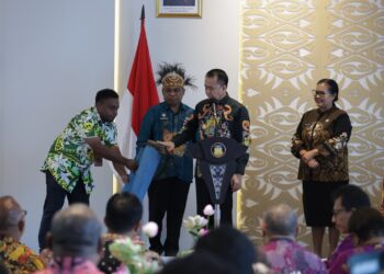 Pj Gubernur Fatoni Buka Rapat Kerja Bidang Pendidikan: Perkuat Sinergi, Wujudkan Pendidikan Papua yang Berkualitas, Inklusif dan Berdaya Saing