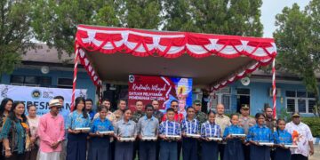 Peluncuran Program Makan Bergizi Gratis (MBG) di SMP Negeri 1 Nabire