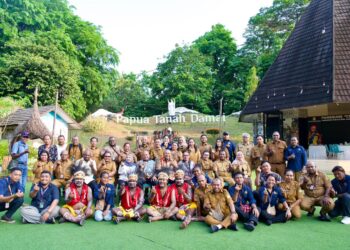 Kunker Gubernur dan Wagub Papua Mari-Yo, Minta Tarian Tradisional  Asal Papua Terus Disuguhkan