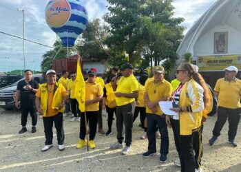 Ketua DPD Partai Golkar Papua Matius Fakhiri Hadir dan Lepas Peserta Jalan Santai Meriahkan HUT Golkar ke- 61 Tahun