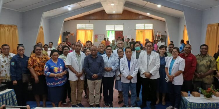 Pemkot Sorong Serahkan Alat Laparoskopi, Perkuat Program Keluarga Berencana di Kota Sorong