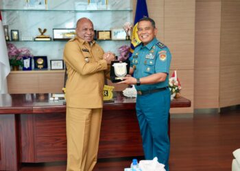 Pertemuan Kementerian Kehutanan, Forum Adat Tabi Saireri, dan Gubernur Papua terkait Pemusnahan Mahkota Cenderawasih