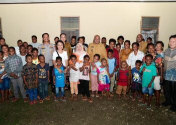 Pertemuan Kementerian Kehutanan, Forum Adat Tabi Saireri, dan Gubernur Papua terkait Pemusnahan Mahkota Cenderawasih