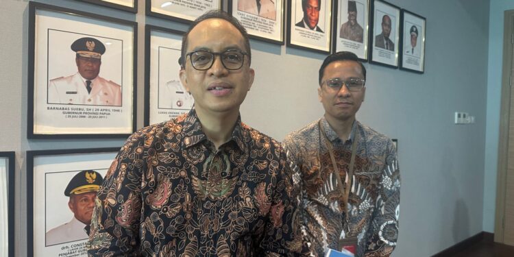 Pertemuan Kementerian Kehutanan, Forum Adat Tabi Saireri, dan Gubernur Papua terkait Pemusnahan Mahkota Cenderawasih