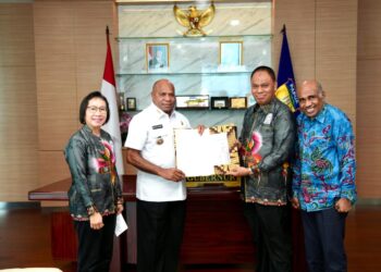 Gubernur Fakhiri Tekankan Kolaborasi Perguruan Tinggi dan Pemerintah untuk Peningkatan SDM Papua