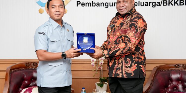 Menteri Wihaji dan Gubernur Fakhiri Bersinergi Perkuat Pembangunan Kependudukan, Wujudkan Papua Emas 2045