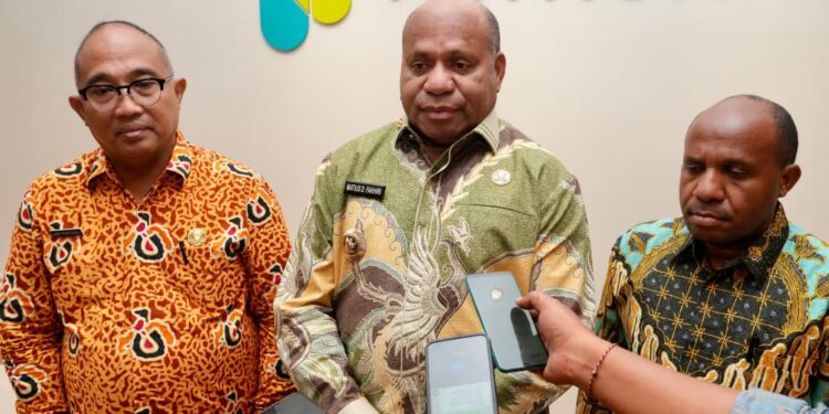 Bertemu Menkes, Gubernur Papua Matius Fakhiri Dorong Bumi Cenderawasih Jadi Pusat Layanan Kesehatan