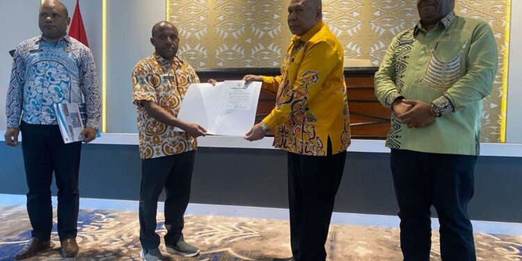 Pemerintah Provinsi Papua Lantik Plt Direktur RSUD Jayapura dan Plt Kepala BKD Papua
