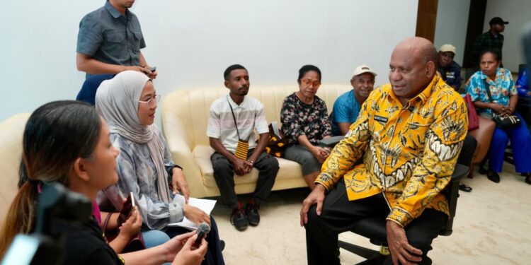 Dua Kali Seminggu Gubernur Papua Beri Ruang Dialog Dengan Masyarakat