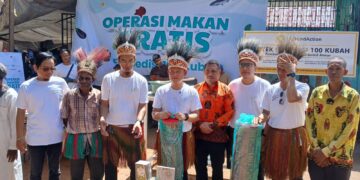 Operasi Makan Gratis di Kuali Merah Putih dan Renovasi Mushola Warnai Kepedulian Sosial di Kampung Kokoda Sorong