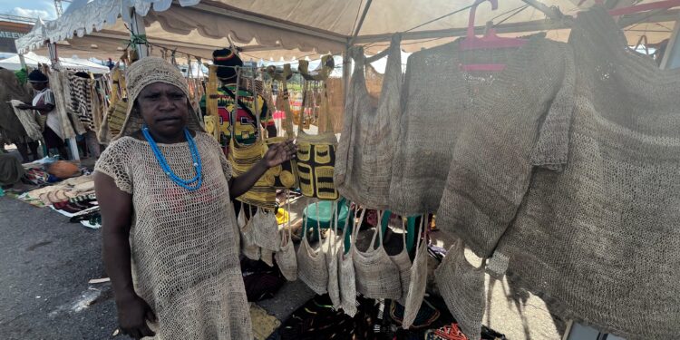 Dari Papua untuk Papua Tengah: Festival Noken Se- Dunia ikan Budaya dan Kreativitas Lokal