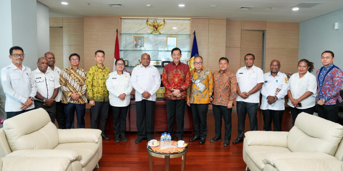 Gubernur Matius Fakhiri dan Dubes Indonesia Bahas Kerjasama Ekonomi dengan PNG dan Solomon Islands